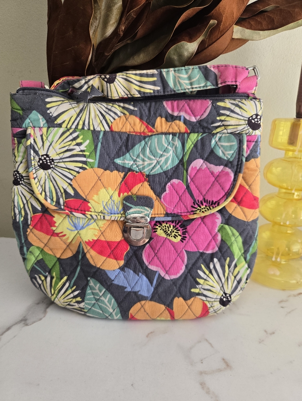 EUC Vera Bradley Jazzy Blooms Quilted Floral Pattern Crossbody Shoulder Bag